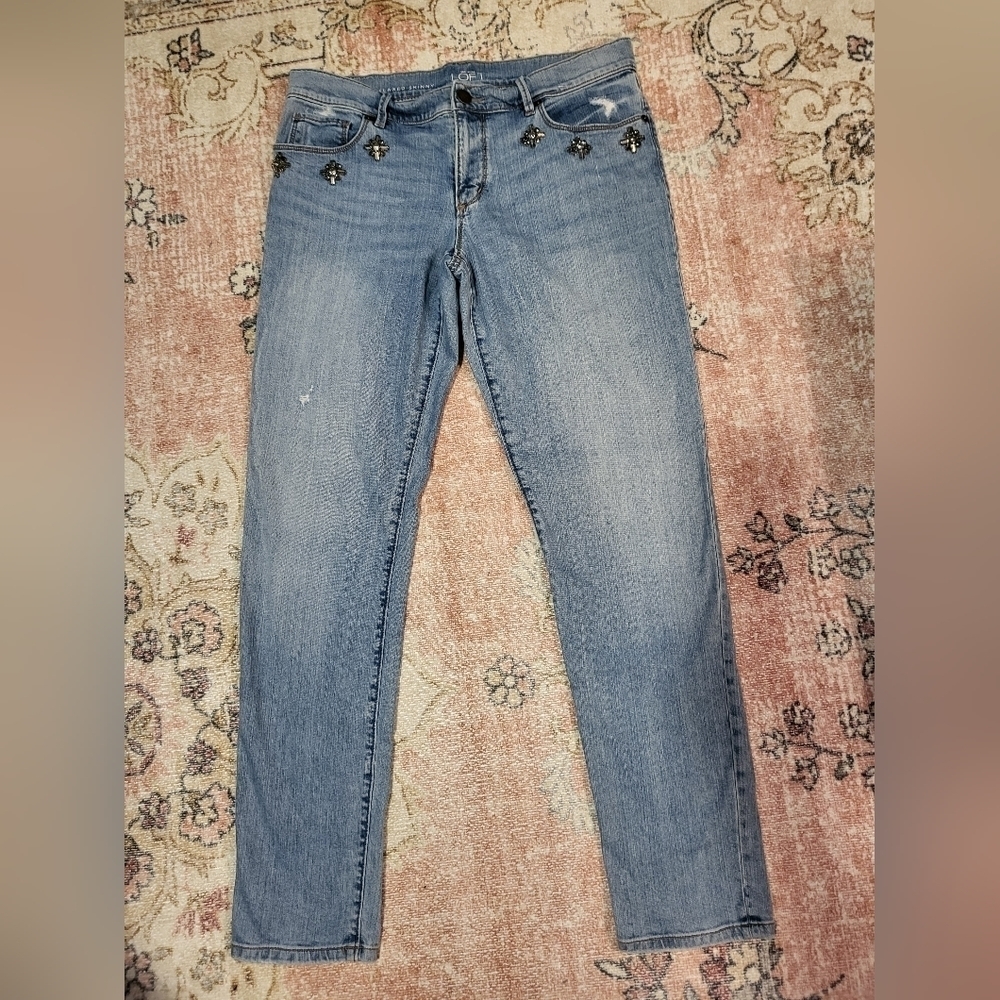 Ann Taylor Light Wash Skinny Jeans with Front Stud Details